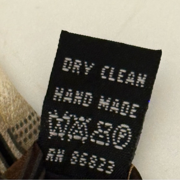 Vintage Bergamo New York Handmade Pure Silk X-Long Necktie - Picture 5 of 6